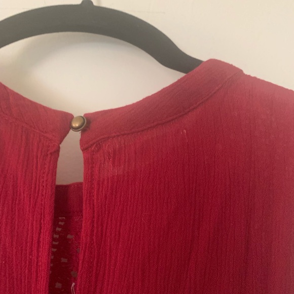 Maurices Flowy Rayon Red Lace Detail Tank Top Scoop Neck Detail - Picture 4 of 10